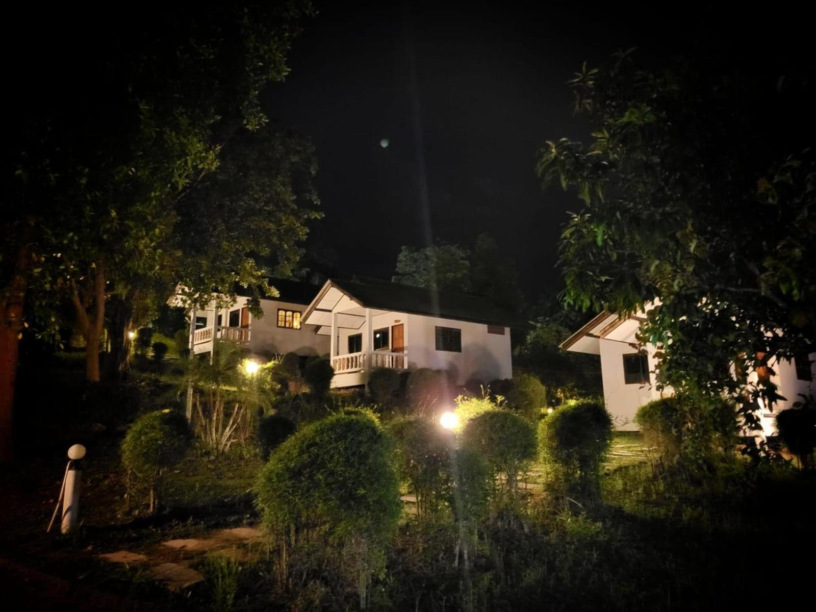 Golden Hill Resort Wok Tum Exterior photo